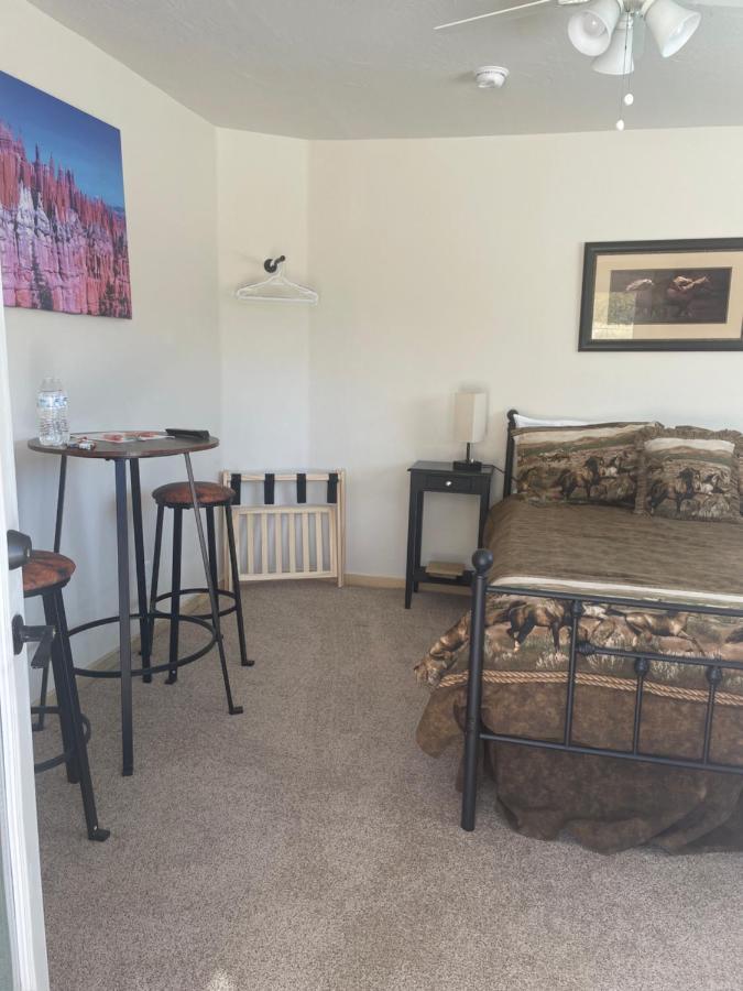 Bryce Canyon Country Inn Tropic Extérieur photo